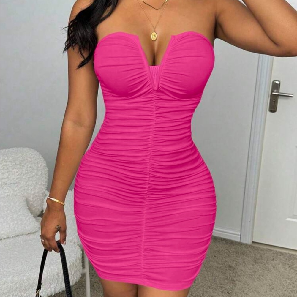 Deep V-Neck Pleated Solid Sleeveless Bodycon Dress